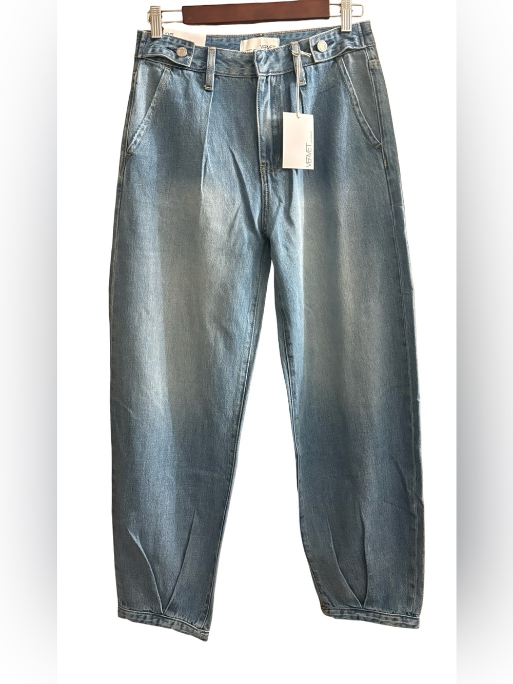 Vervet Kate Barrel leg jeans size 26